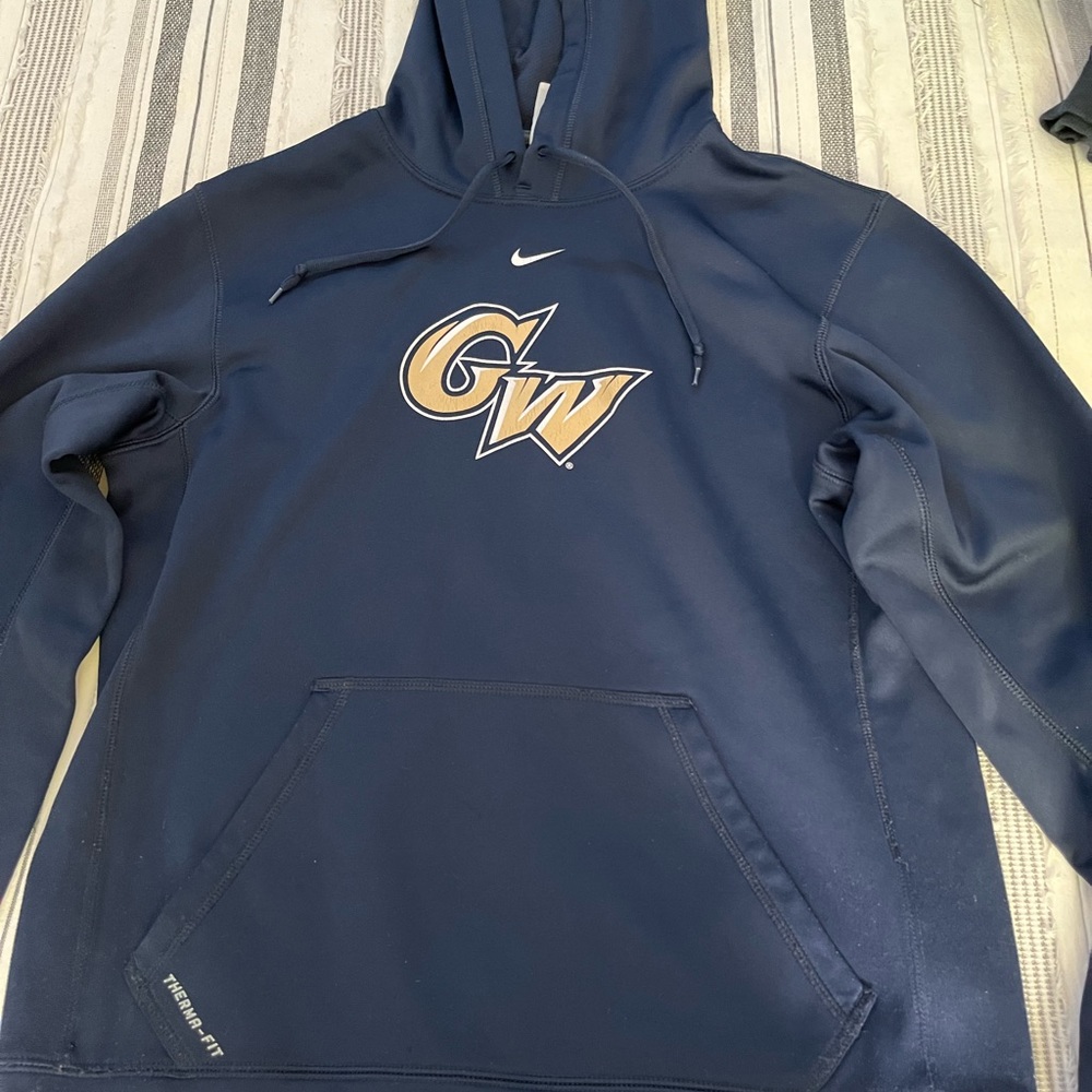 Nike GW Mens small hoodie